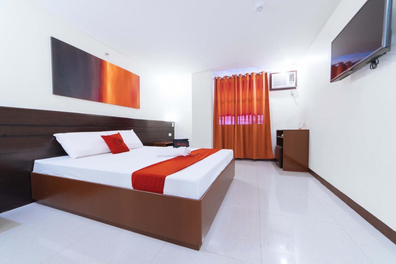 Reddoorz Near Victoria Mall Davao Exterior photo